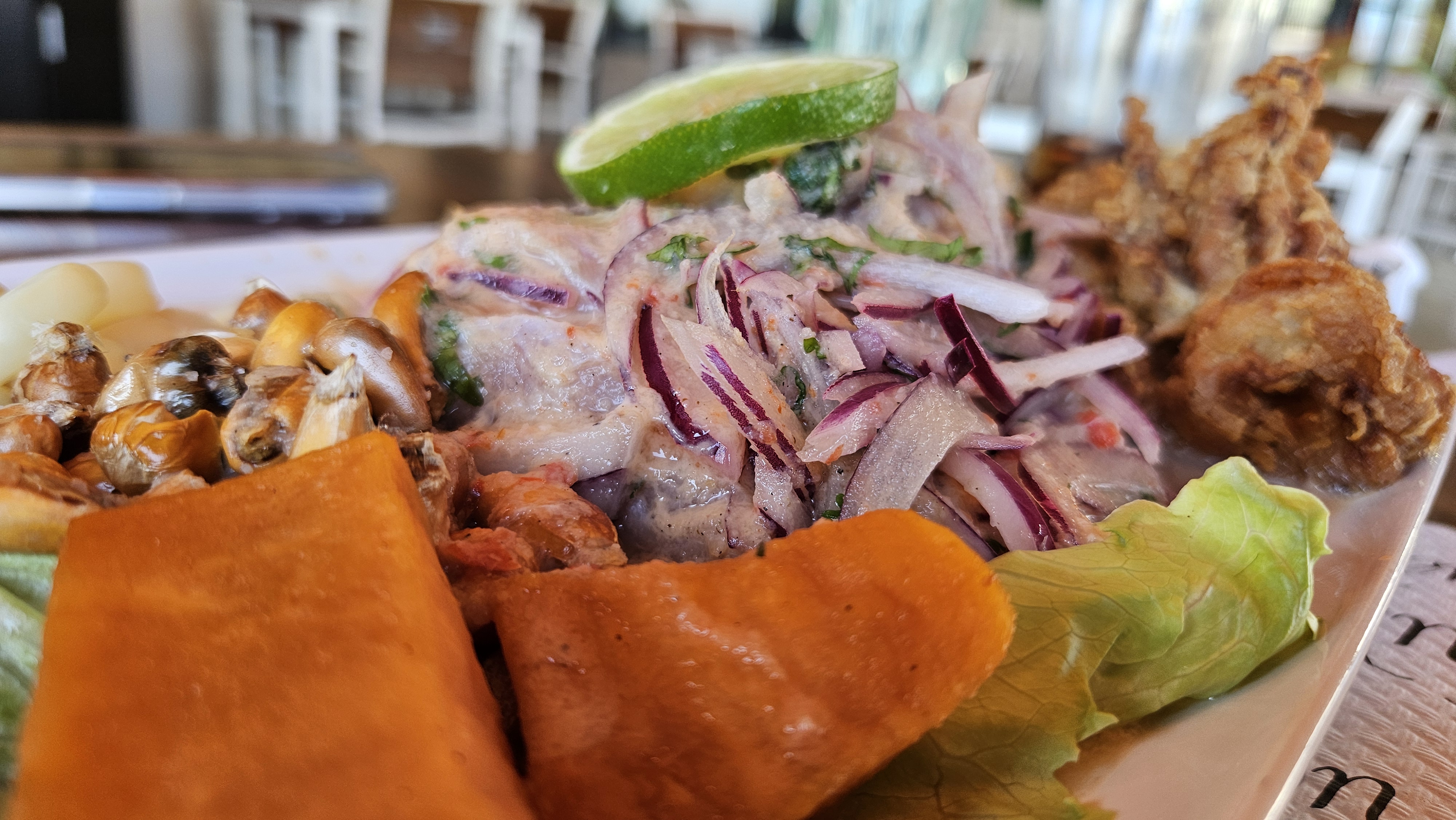 Decoración del restaurante Las Cumbres en Villalba